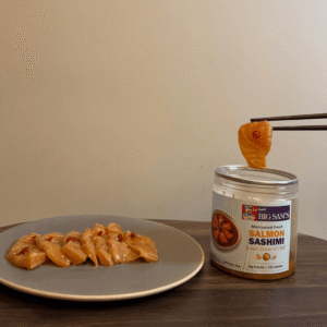 Marinated Fresh Salmon Sashimi (Ginger , Sesame & Chilli) 100g (5-7 pieces)