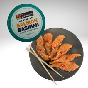 Marinated Fresh Salmon Sashimi (Ginger , Sesame & Chilli) 100g (5-7 pieces)
